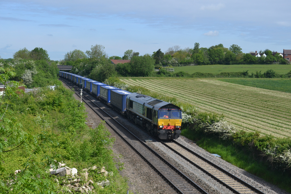 No.66433 at Defford