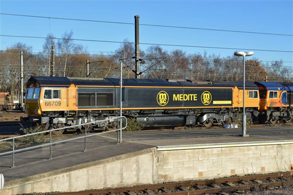 No.66709 at Doncaster