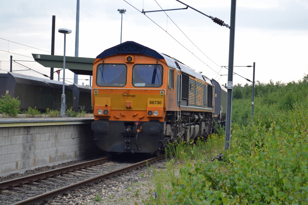 No.66730 at Doncaster