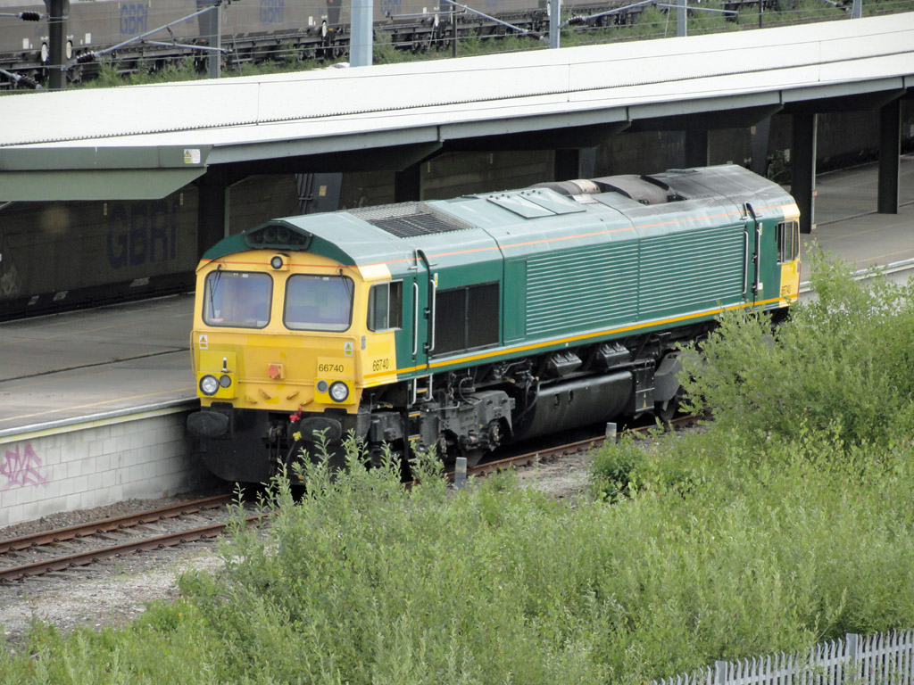 No.66740 at Doncaster