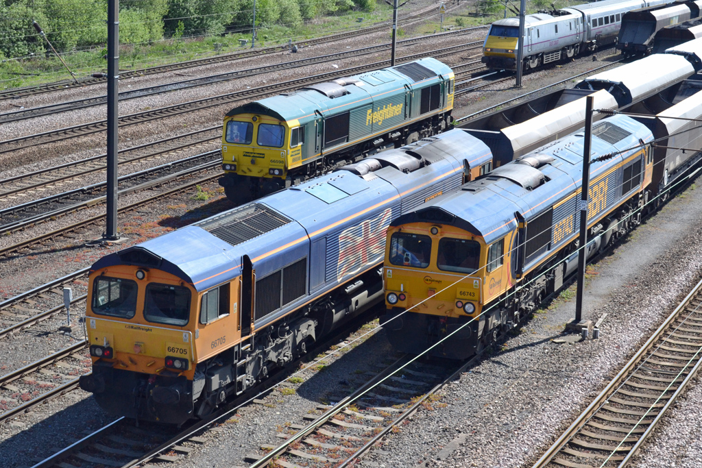 No.66743 at Doncaster