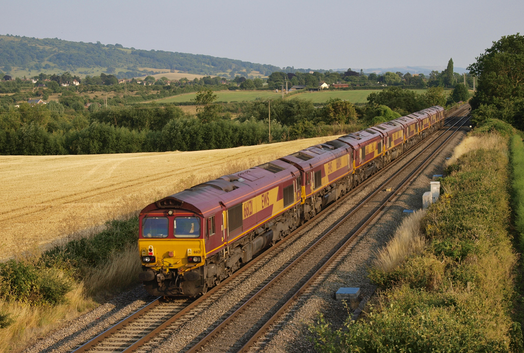 Convoy of class 66 diesel locomotives