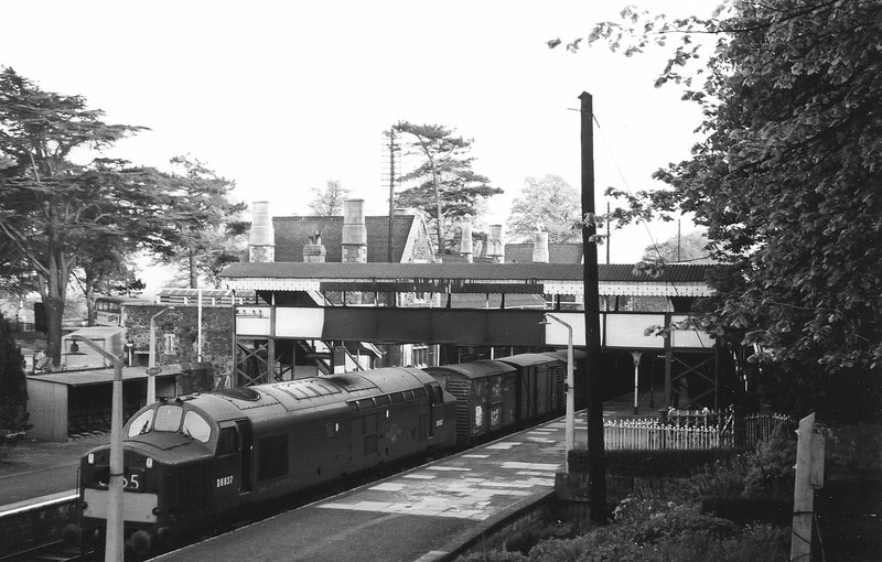 D6837 at Malvern Link